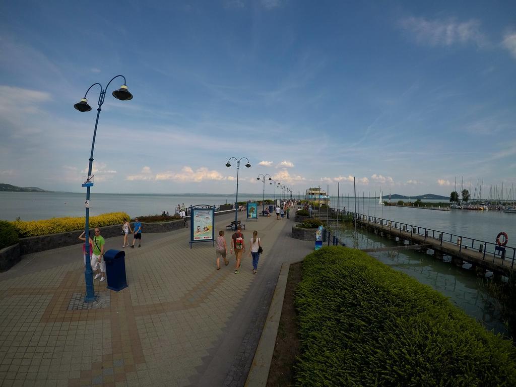 Menta Holiday Home Badacsonytomaj Exterior photo